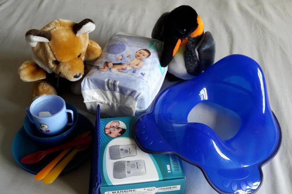 Grosse Wohnung 20 Km Von Koeln Bis Zu 17 Personen 로스라스 외부 사진