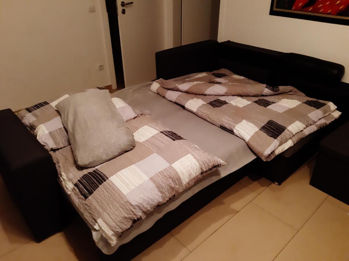Grosse Wohnung 20 Km Von Koeln Bis Zu 17 Personen 로스라스 외부 사진